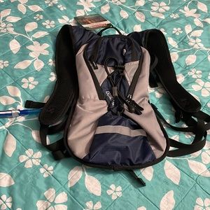 NWT Coleman 8L Hydration Backpack